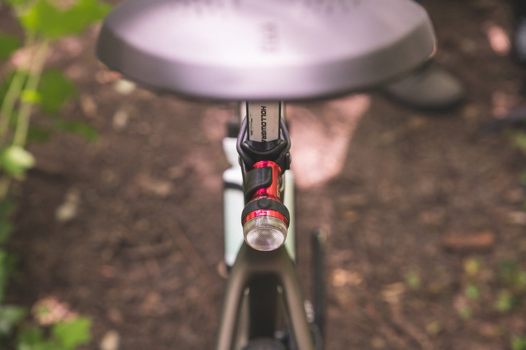 Exposure D-Shaped Seatpost Silicone Insert with TraceR Bracket