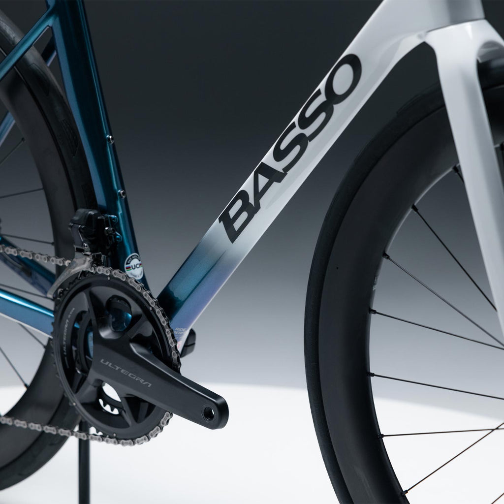 Basso Astra 105 Di2 Road Bike, Aksium, Polar White