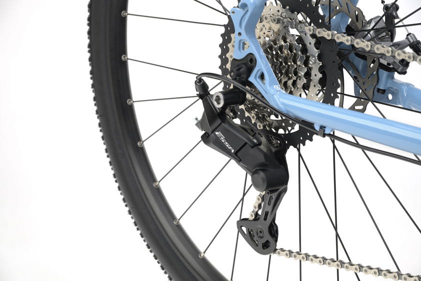 Shimano ESSA rear derailleur and 11-45T cassette on the Genesis CDA 10