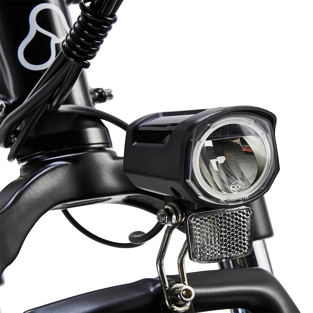 Integrated front light on the Hygge Vester 2026