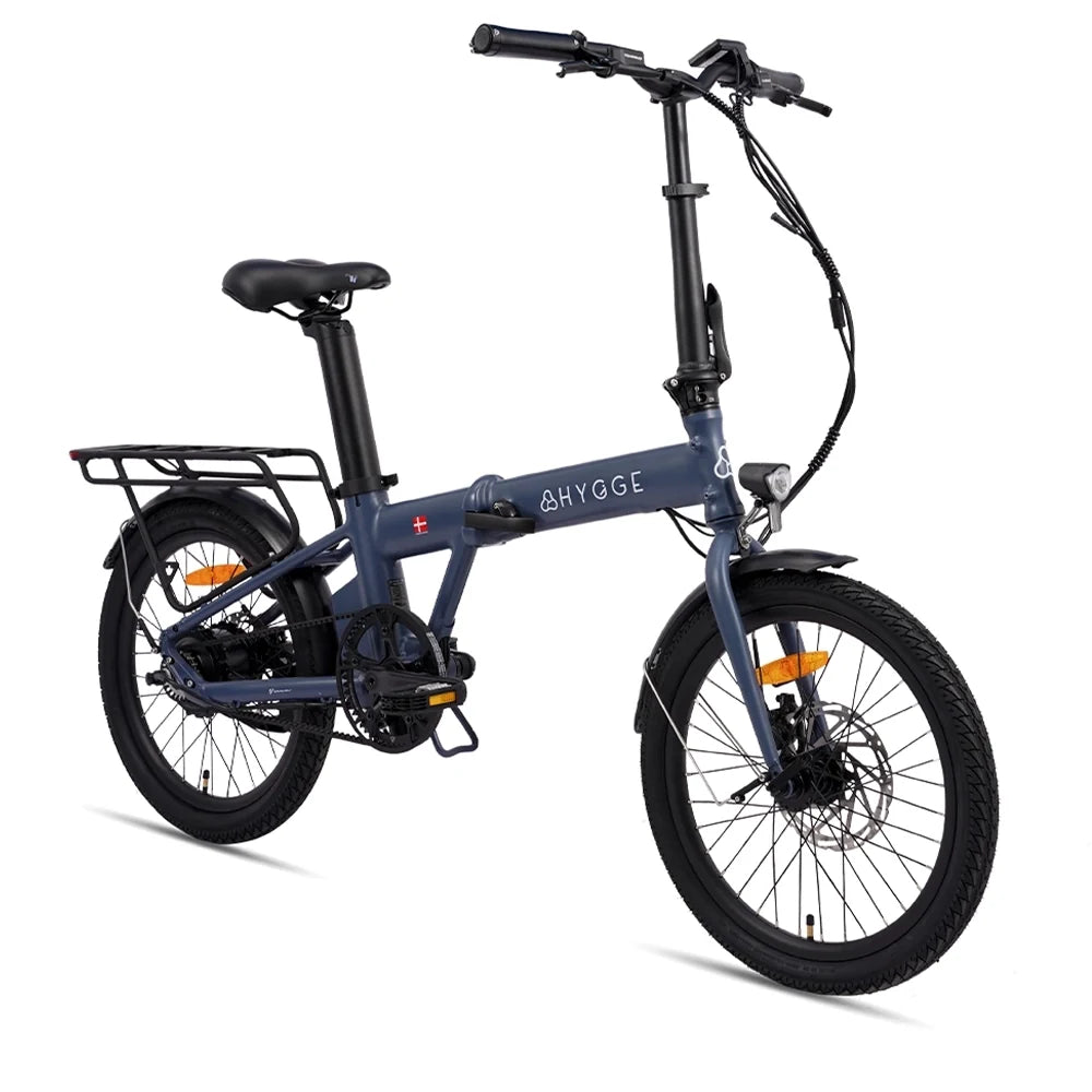 Hygge Virum Auto 2026 in Nocturne Blue, three quarter view