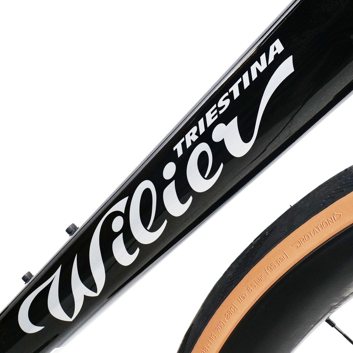 Wilier Granturismo SL 105 Di2 Road Bike, Black, view 3
