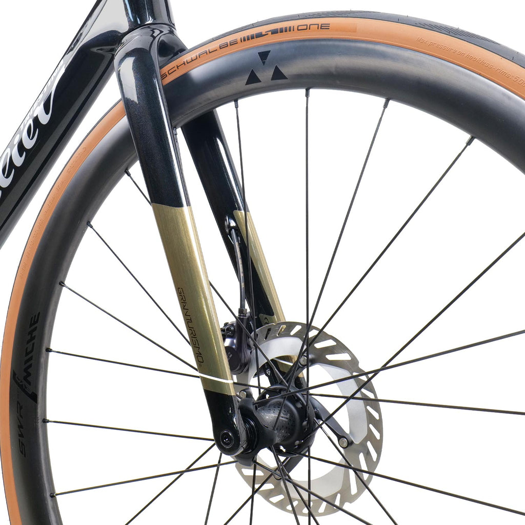Wilier Granturismo SL 105 Di2 Road Bike, Black, view 4