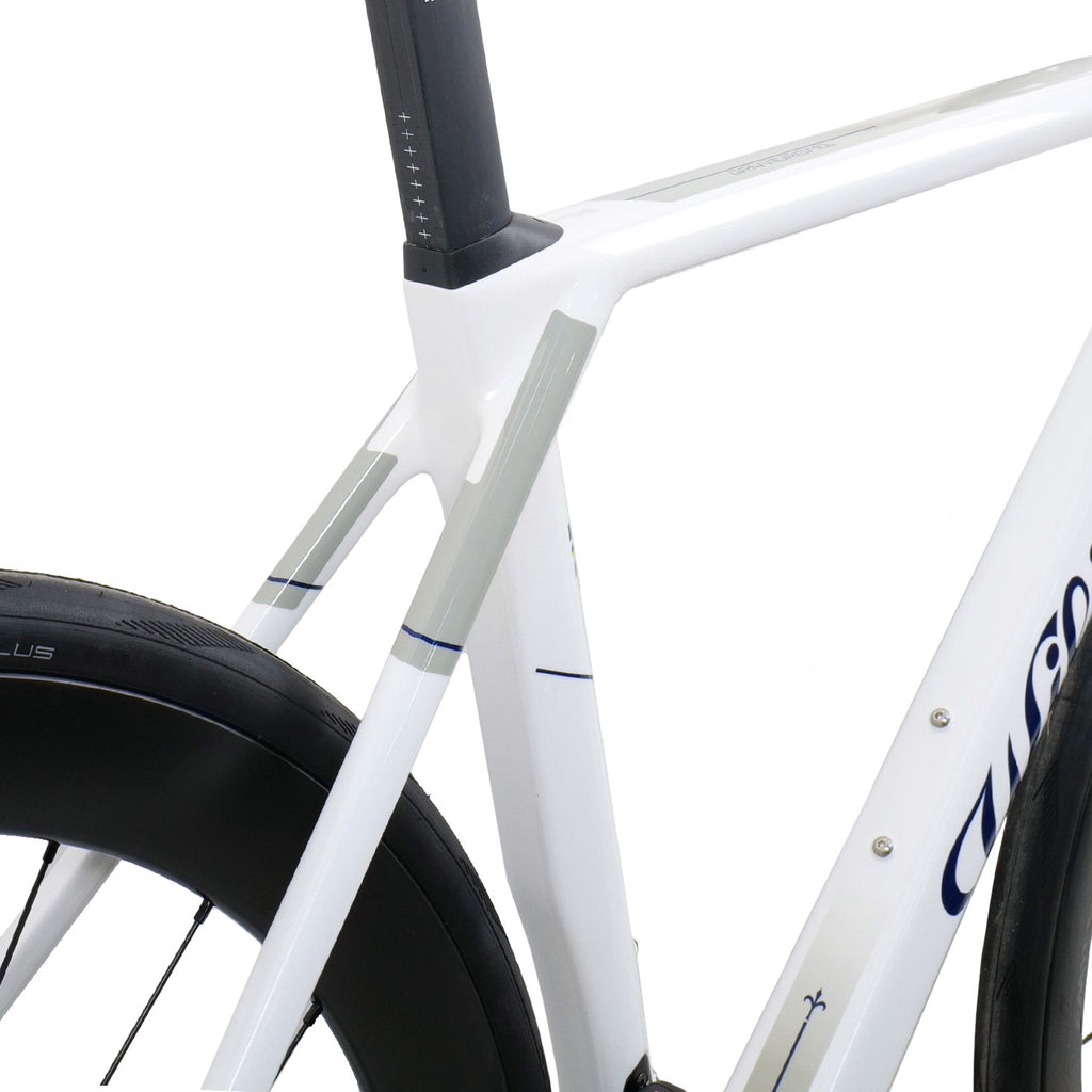 Wilier Granturismo SL 105 Di2 Road Bike, White, view 6