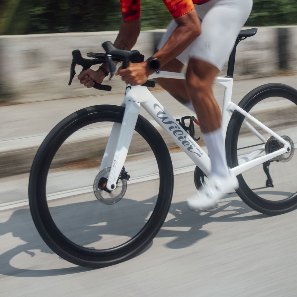 Wilier Rapida 105 12-Speed Road Bike, Weekend White, view 8