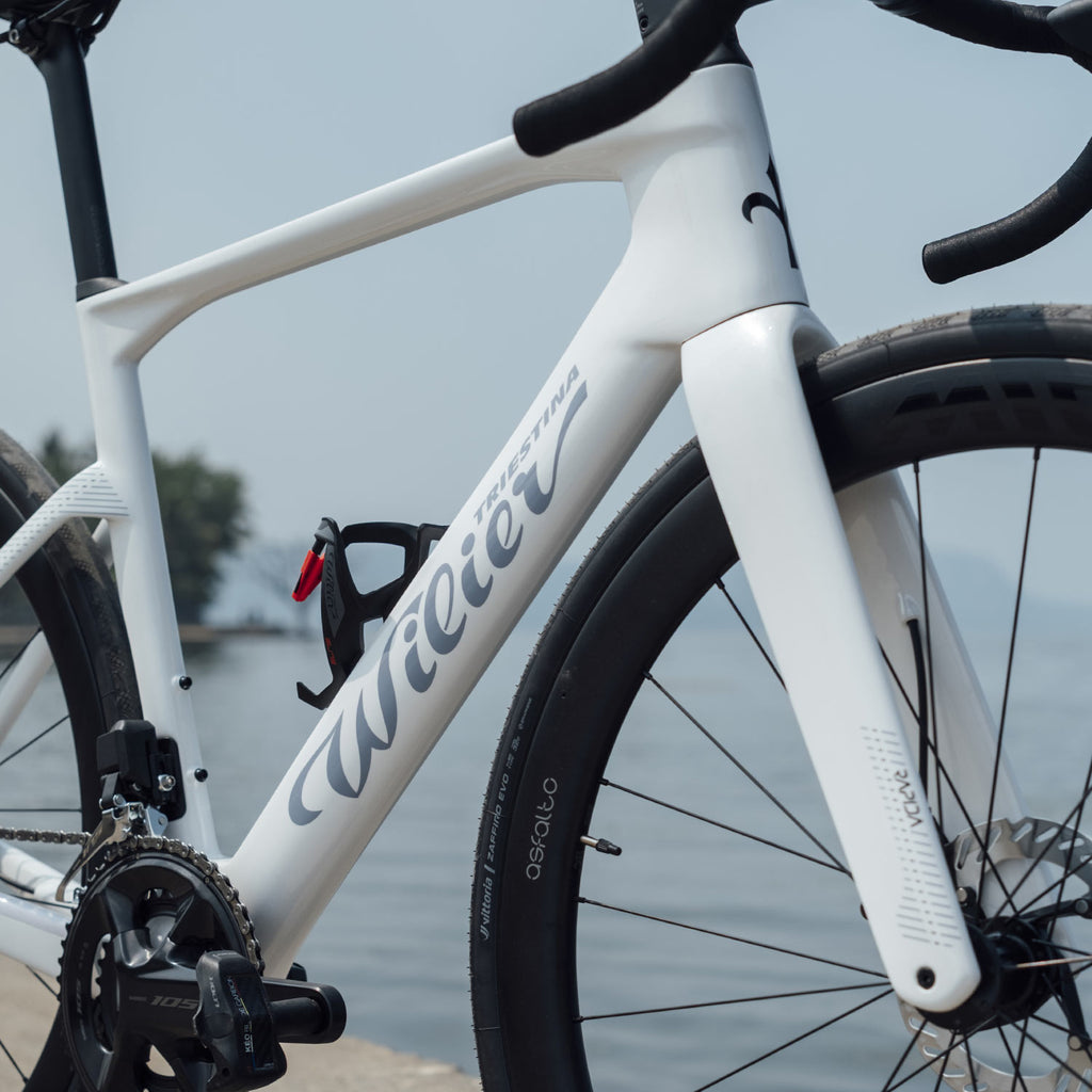 Wilier Rapida Ultegra Di2 Road Bike, Weekend White